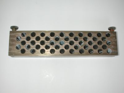 Veuillez patienter...