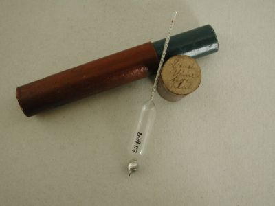 Veuillez patienter...