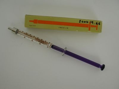 Veuillez patienter...