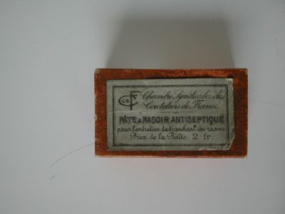 Veuillez patienter...