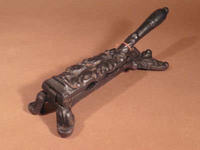 Veuillez patienter...